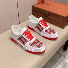 Gucci Low Shoes